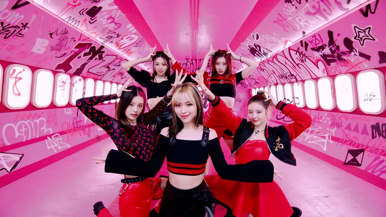 ITZY(イッチ/イッジ)メンバー5人のプロフィールを総まとめ!名前・身長・年齢は?